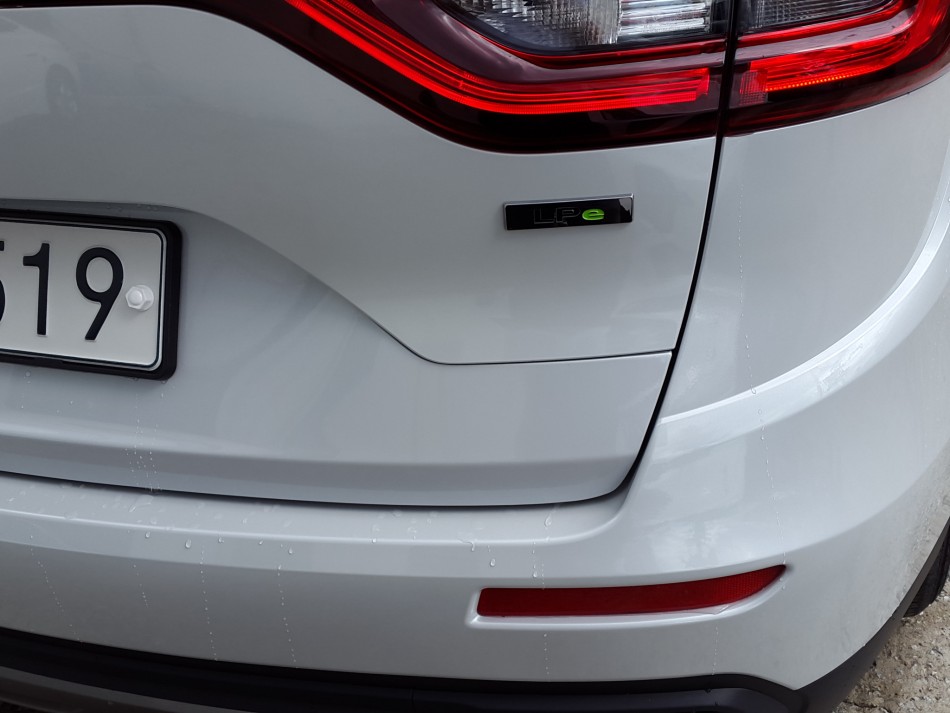 431e3e3d6915214fe531dd5874e5ae8f_1570339