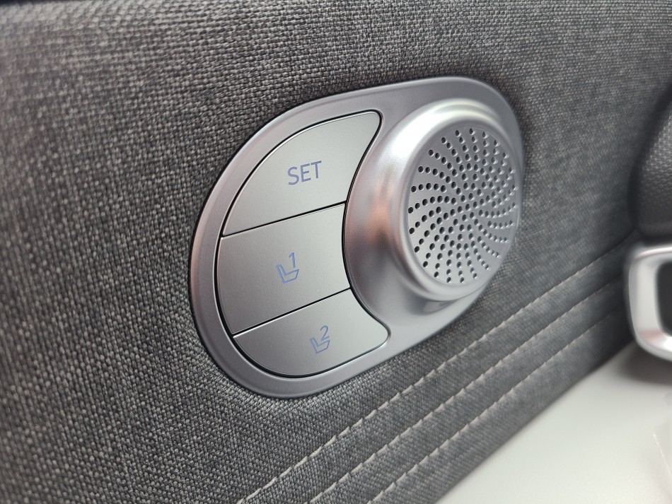 41c6dfbd307a33eebc0eea3736b8cc06_1594716